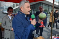 Robert Biedroń im Wahlkampf - allerdings zur Parlamentswahl 2019.